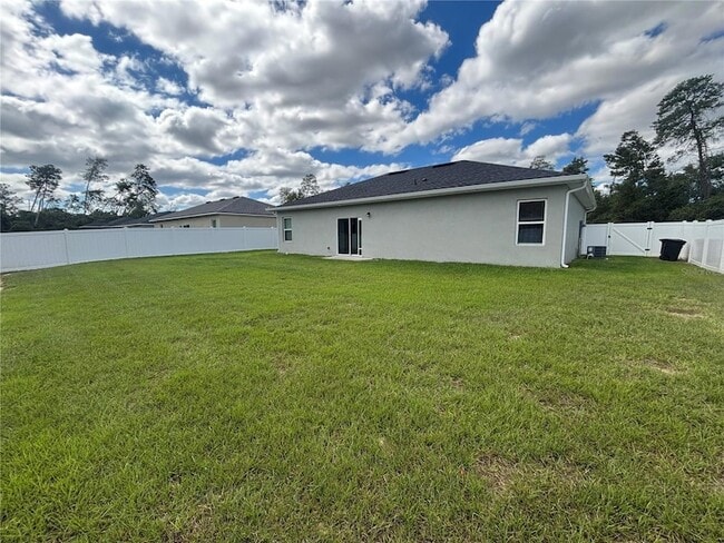 Building Photo - 15441 SW 22nd Court Rd