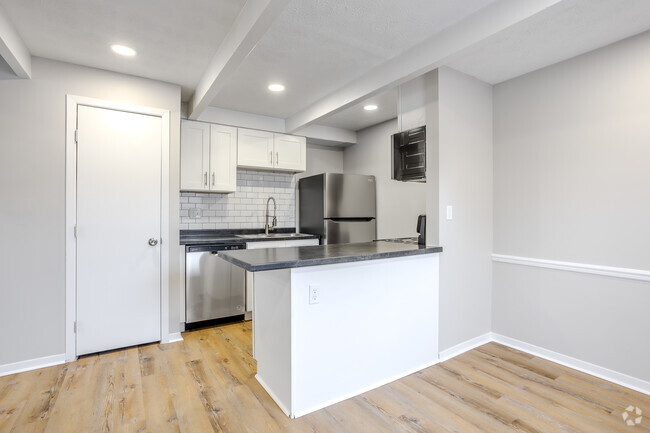 Interior Photo - Reynoldsburg Pointe Townhomes