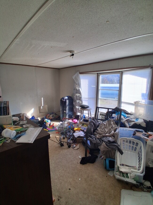 Building Photo - 9529 Hausmond Way