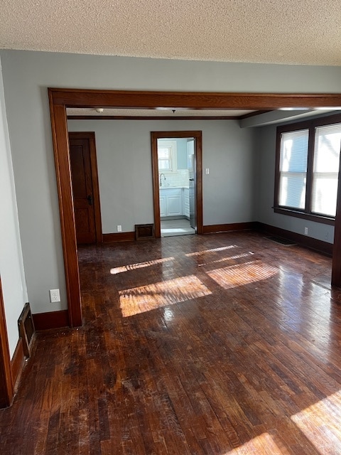 Building Photo - 1208 SW Woodward Ave