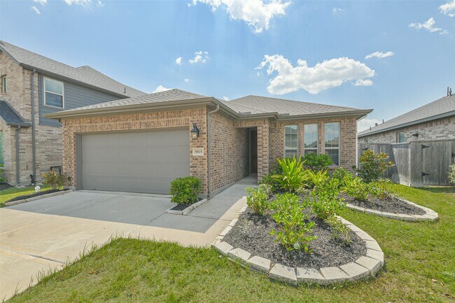 Building Photo - 9115 Brixham Dr