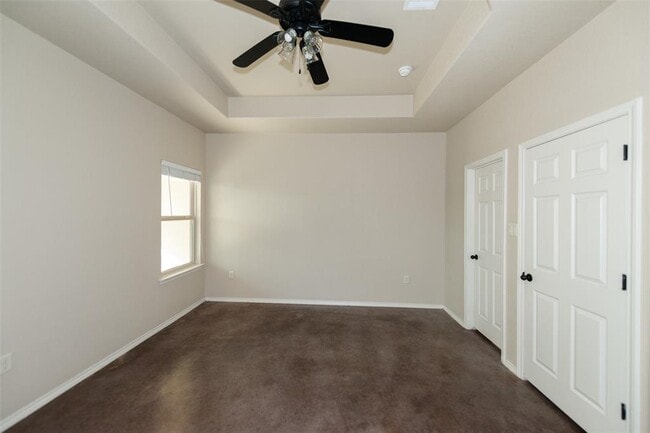 Building Photo - 245 Joanne Lp