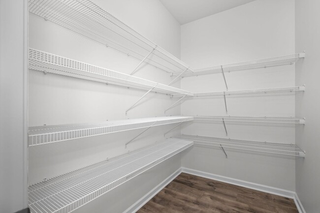 Building Photo - 1011 Alta Vis Ln