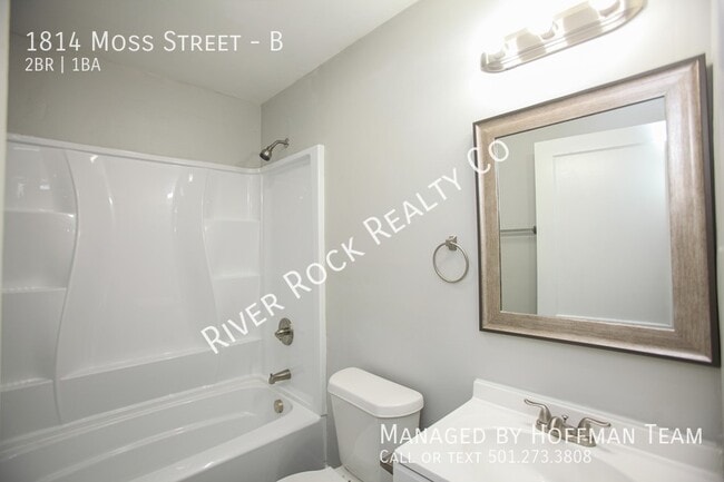 Building Photo - 1814 Moss St