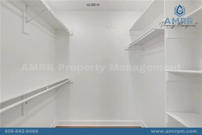 Building Photo - 166 Copper Oaks Dr