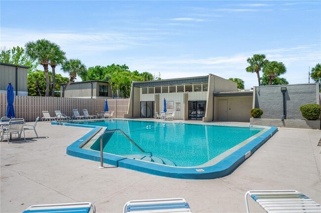Building Photo - 4001 S Beneva Rd