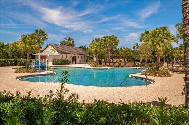 Building Photo - 5870 Fishhawk Ridge Dr