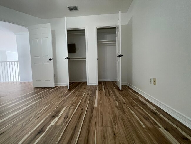 Building Photo - 6264 Lemans Dr