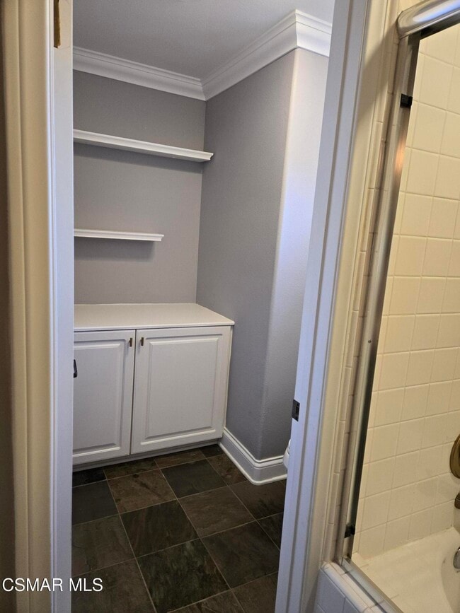 Building Photo - 491 Novara Way