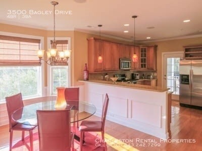 Building Photo - 3500 Bagley Dr