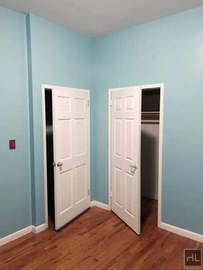 Building Photo - AMSTERDAM AVENUE