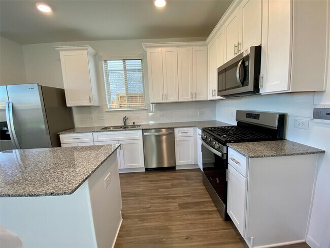 Building Photo - 21114 Dolphin Bay Ln