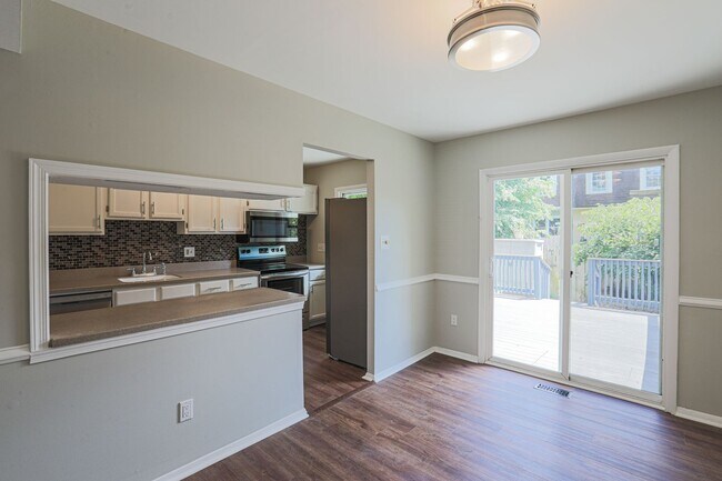 Building Photo - 11 Pawleys Ct