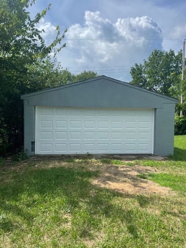 Building Photo - 1515 Watkins Rd