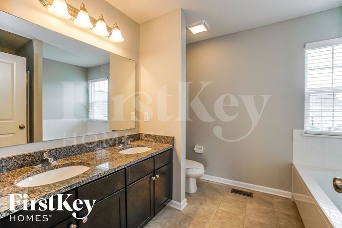 Building Photo - 5163 Wildcat Falls Dr