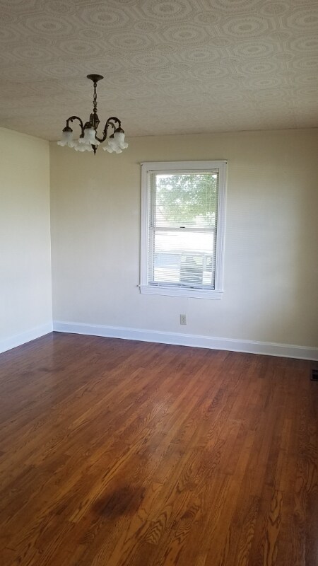 Building Photo - 7055 St John Rd