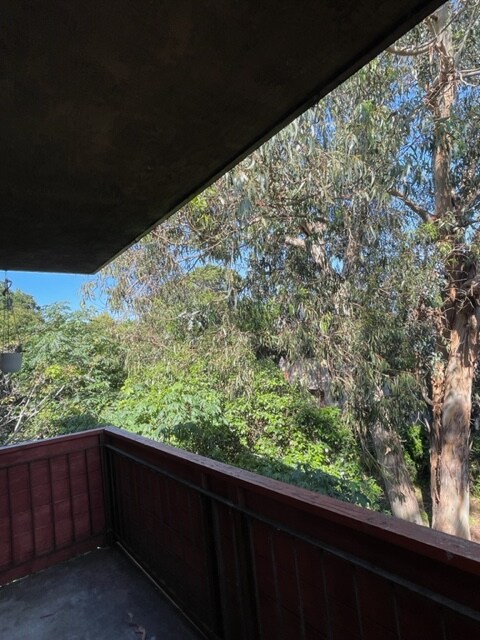 Building Photo - 5412 Claremont Ave