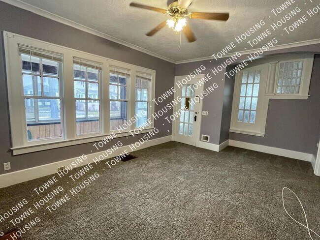 Building Photo - 640 Magee Ave