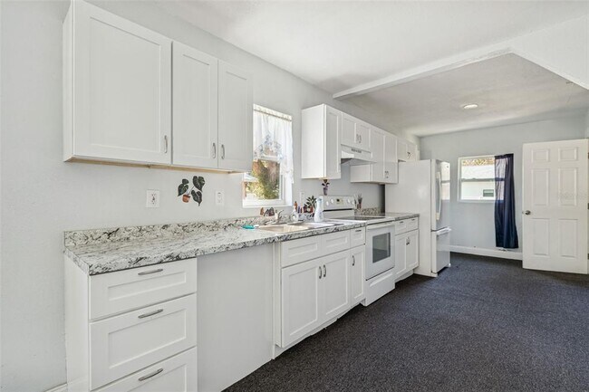 Building Photo - 3716 N 35th St