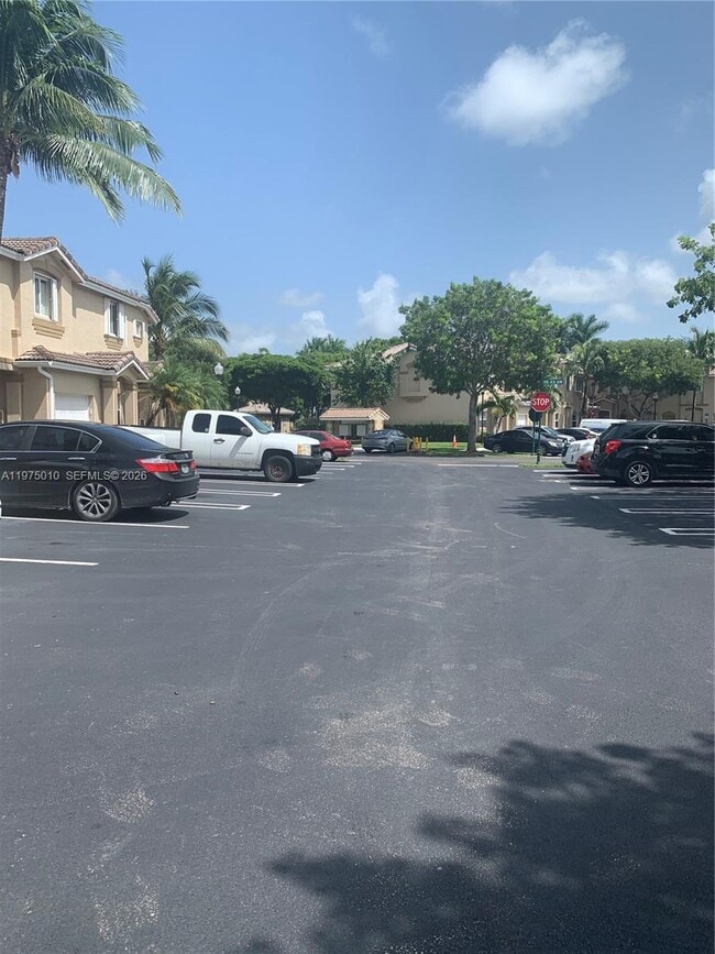 Building Photo - 2211 SE 23rd Rd