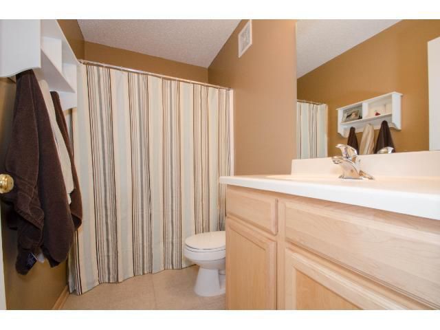 Building Photo - 7618 Parkridge Way