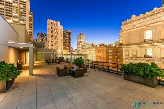 Building Photo - Financial District: 1 bed + Den/Office w/ ...