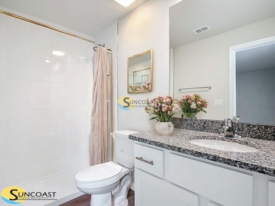 Building Photo - 109 E Harvard St