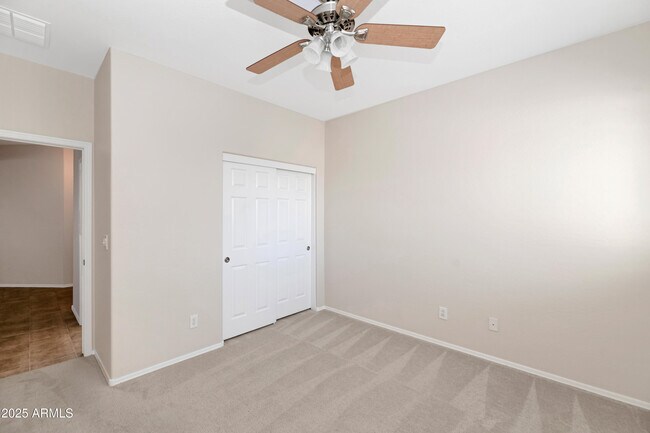 Building Photo - 1760 W Morse Dr