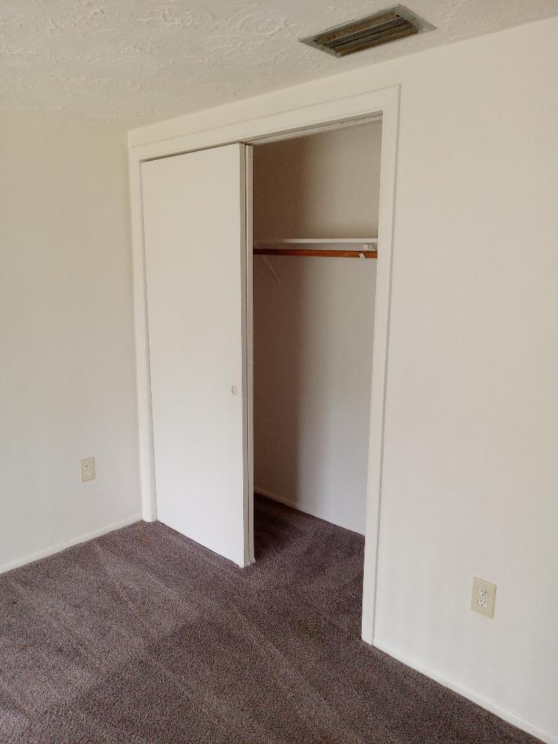 Building Photo - 7429 Washington St