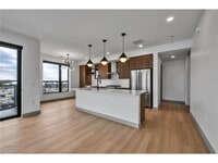 Building Photo - 640 Wisconsin Ave N