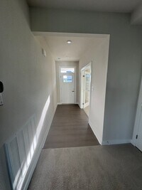 Building Photo - 1118 Egret Ln