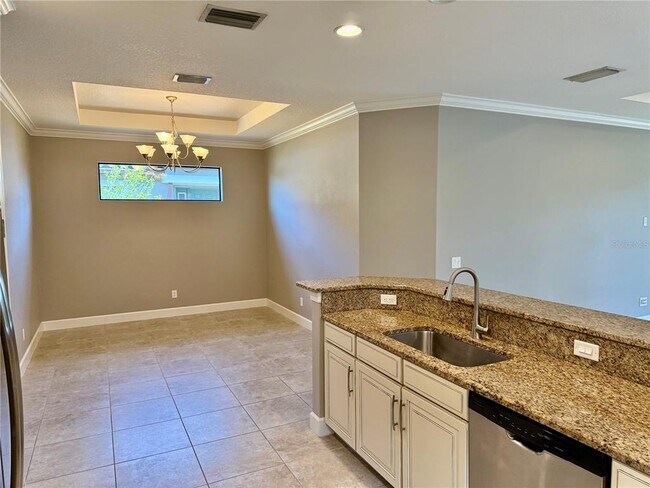 Building Photo - 8724 Bellussi Dr