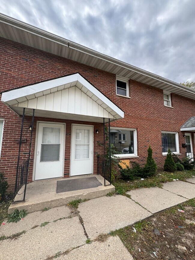 Primary Photo - 3308 Sablewood Dr