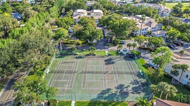 Building Photo - 1044 Woodshire Ln