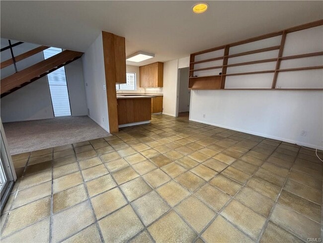 Building Photo - 321 Coral Ave