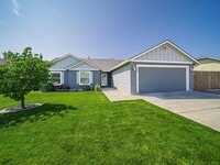 Building Photo - Luxury Kennewick Home for Lease – Elegant ...
