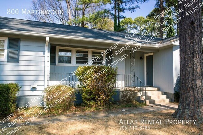 Building Photo - 800 Martinwood Rd