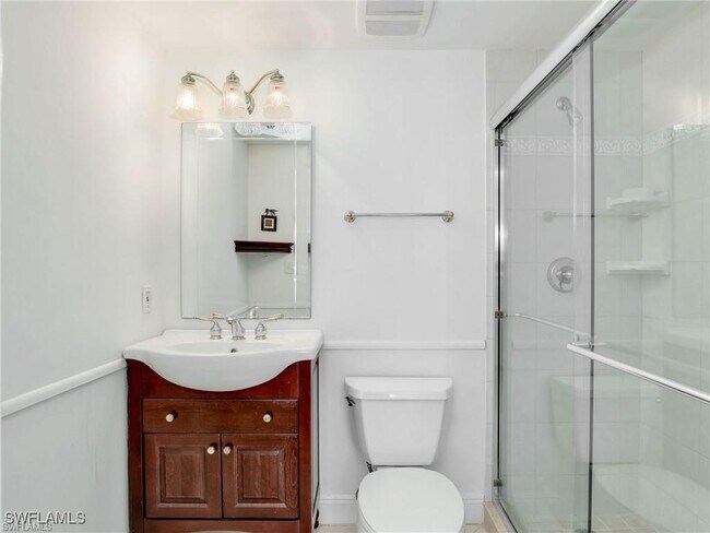 Building Photo - 1070 S Collier Blvd