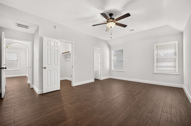 Building Photo - 20707 Pine Rain Ct