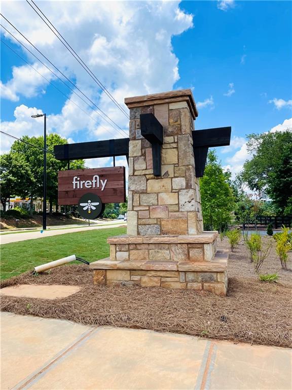 Building Photo - 115 Firefly Cir