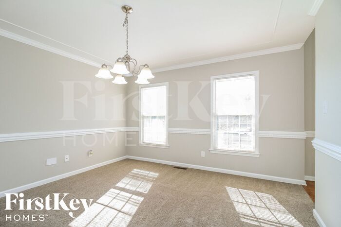 Building Photo - 5213 Pembrooke Forest Ct