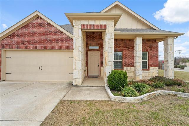 Building Photo - 516 Clearlake Dr