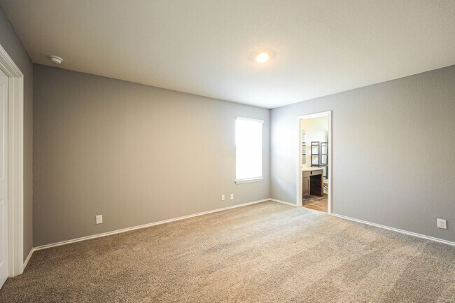 Building Photo - 3 BR/2BA | Single Family Home | In San Antonio!