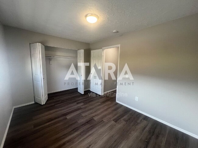 Building Photo - 4247 S Hwy 89