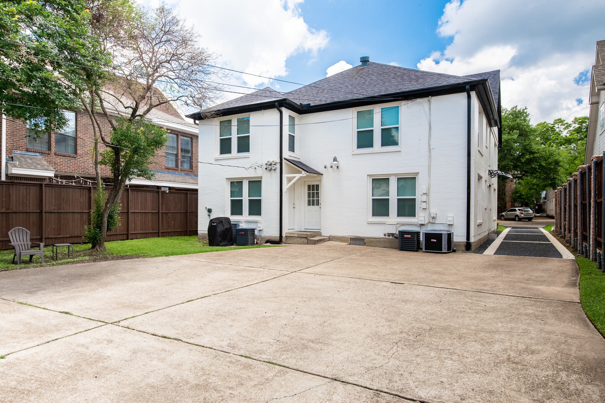 Rear elevation - 3509 Asbury St