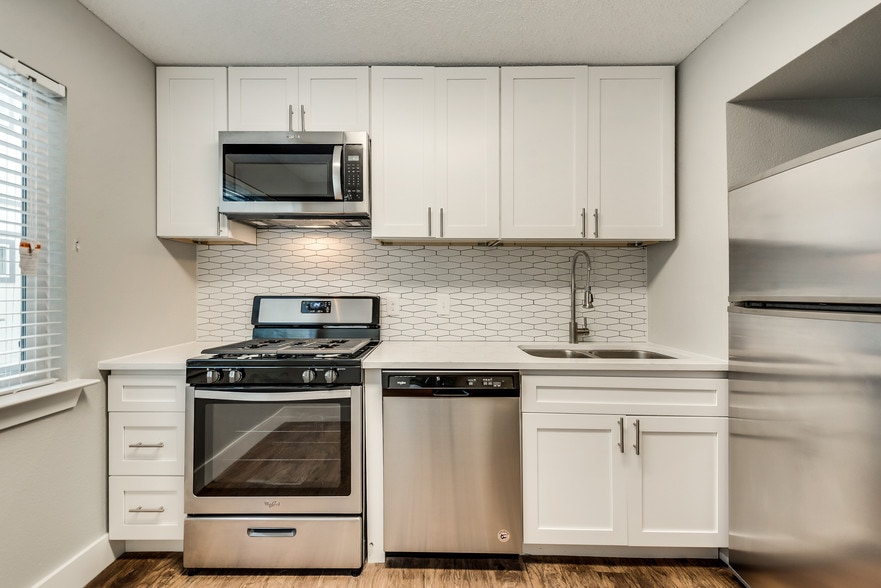 Building Photo - Prairie Apartments