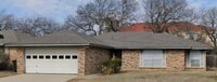 Building Photo - 735 Newport Dr