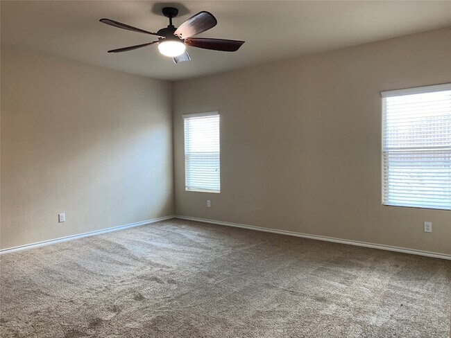 Building Photo - 6353 Eagle Lake Ct
