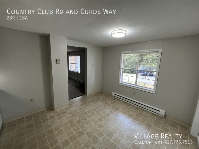 Building Photo - 671 Country Club Rd