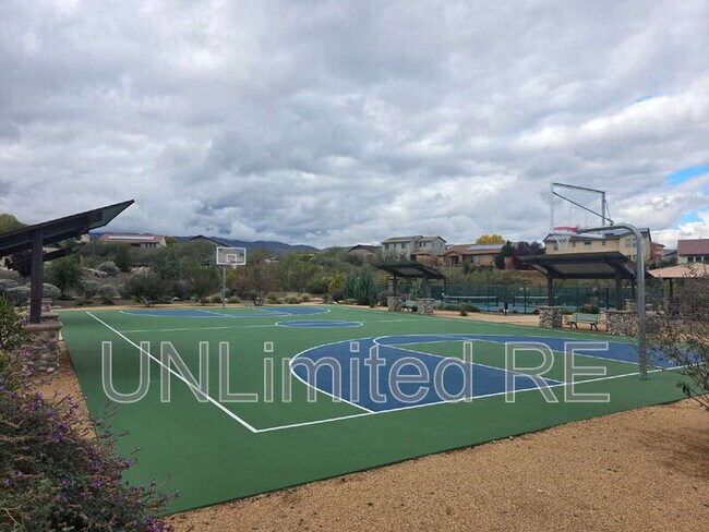 Building Photo - 308 Spirit Cir